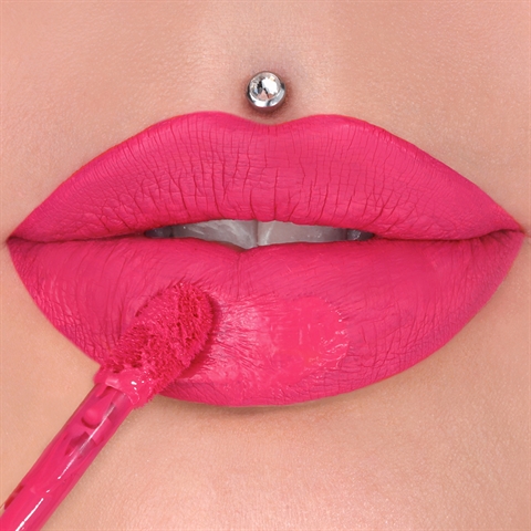 Jeffree Star Cosmetics Velour Liquid Lipstick: Yes Ma\'am 